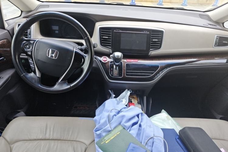 Used Honda Odyssey 2015 2.4L Luxury Edition Center Console