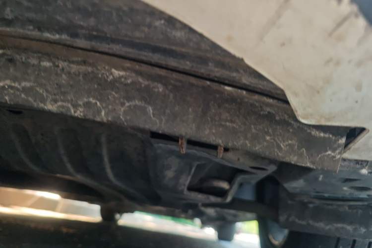 Used Honda Odyssey 2015 2.4L Prestige Edition Chassis Front Left