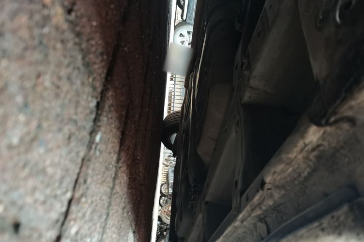 Used Honda Odyssey 2015 2.4L Supreme Edition Chassis Front Left