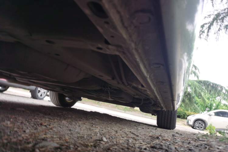 Used Honda Odyssey 2015 2.4L Comfort Edition Chassis Front Left