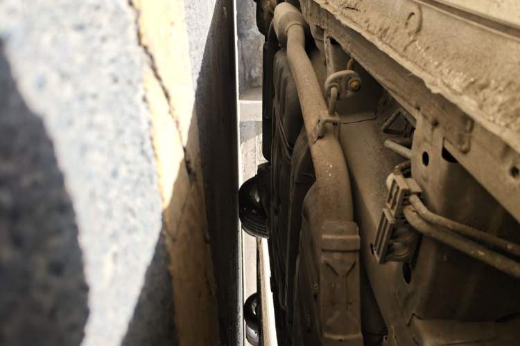 Used Honda Odyssey 2015 2.4L Comfort Edition Chassis Front Right