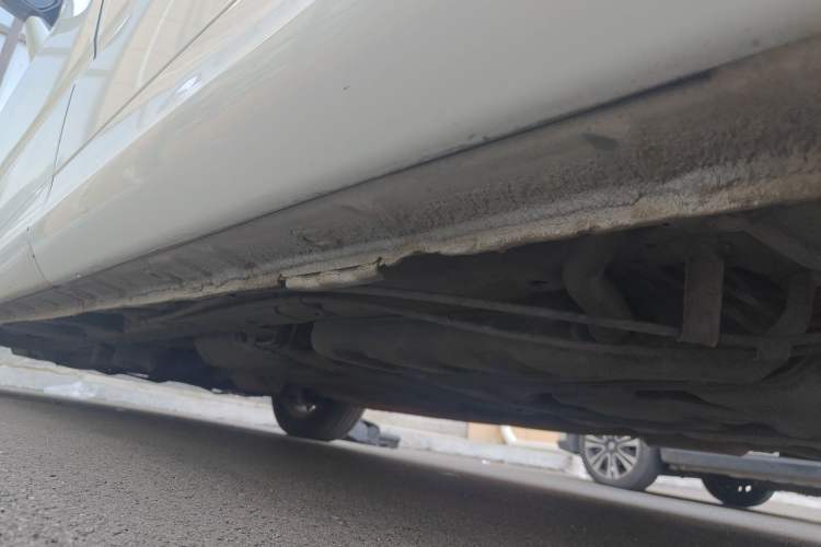Used Honda Odyssey 2015 2.4L Comfort Edition Chassis Rear Left