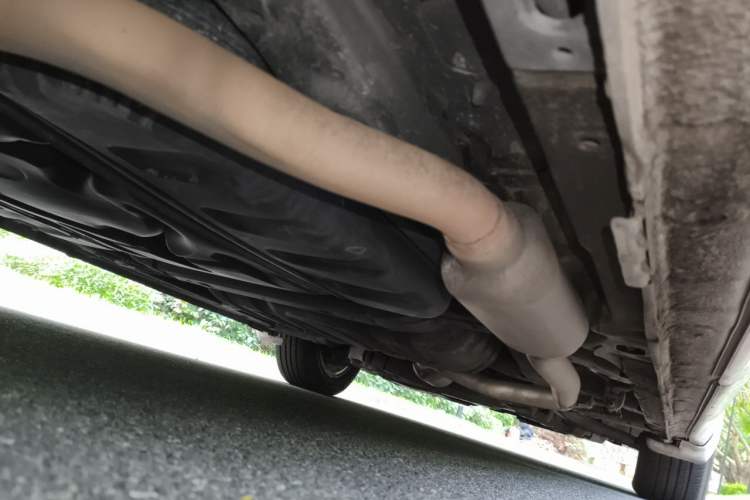 Used Honda Odyssey 2015 2.4L Comfort Edition Chassis Rear Right