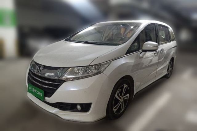 Used Honda Odyssey 2015 Revised 2.4L Luxury Edition
