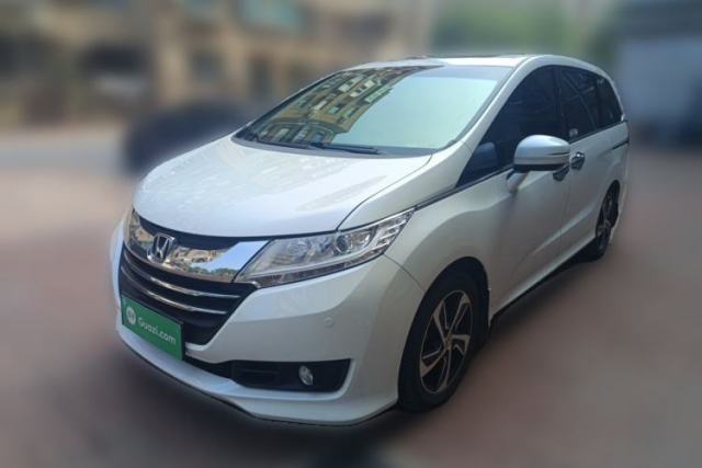 Used Honda Odyssey 2015 Revised 2.4L Luxury Edition