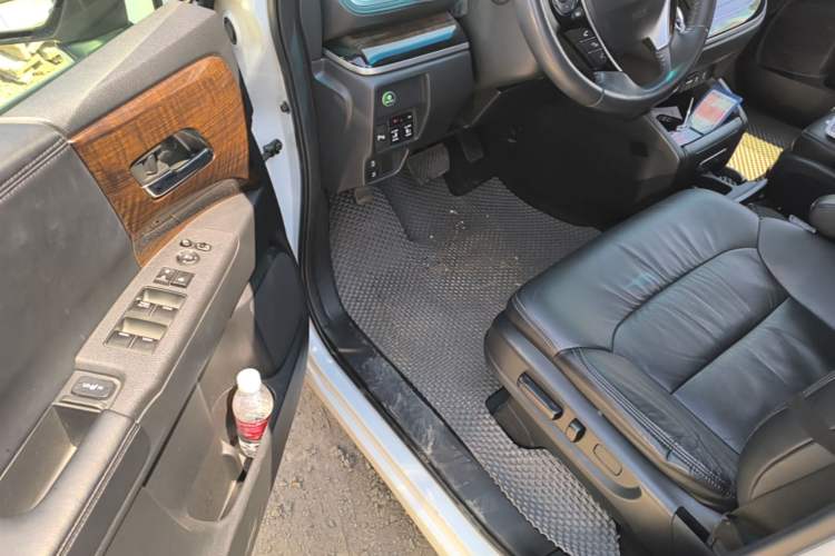 Used Honda Odyssey 2015 Updated Version 2.4L Smart Edition Driver Seat