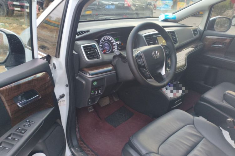 Used Honda Odyssey 2015 Updated Version 2.4L Smart Edition Driver Seat