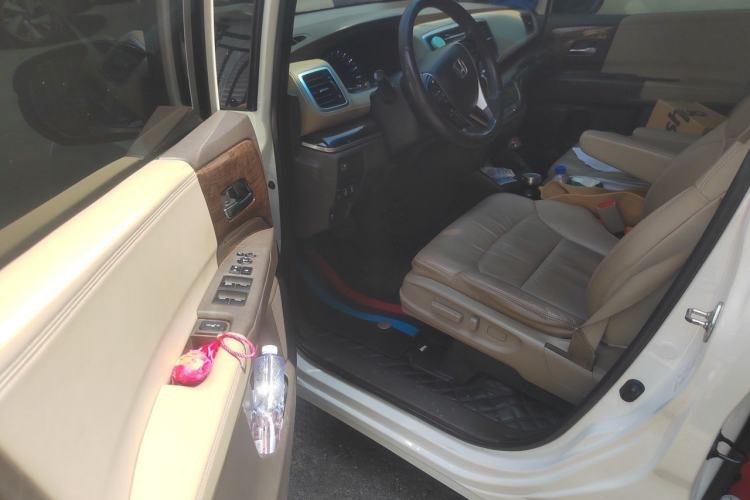 Used Honda Odyssey 2015 2.4L Smart Edition Driver Seat