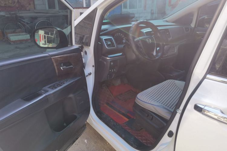 Used Honda Odyssey 2015 Updated Version 2.4L Smart Edition Driver Seat