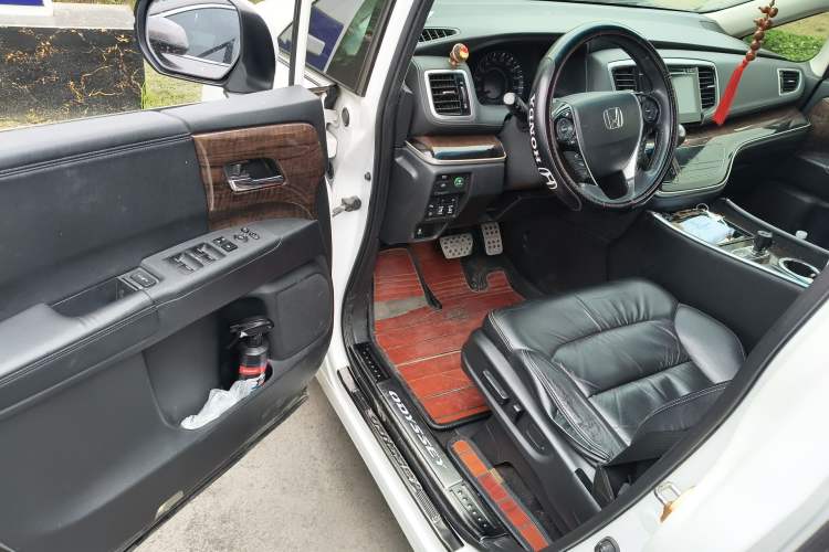 Used Honda Odyssey 2015 2.4L Prestige Edition Driver Seat