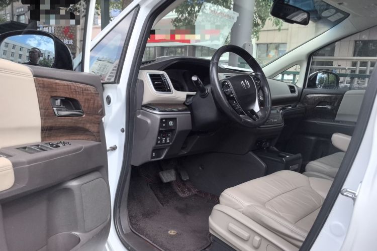 Used Honda Odyssey 2015 2.4L Prestige Edition Driver Seat