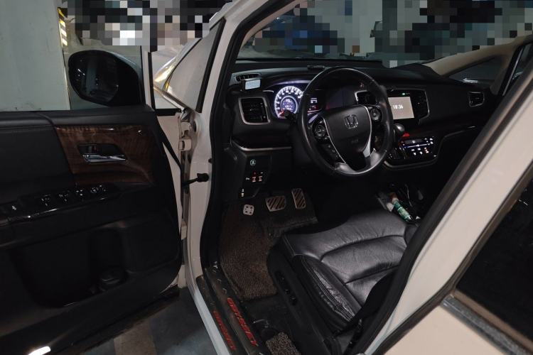 Used Honda Odyssey 2015 Updated Version 2.4L Smart Edition Driver Seat