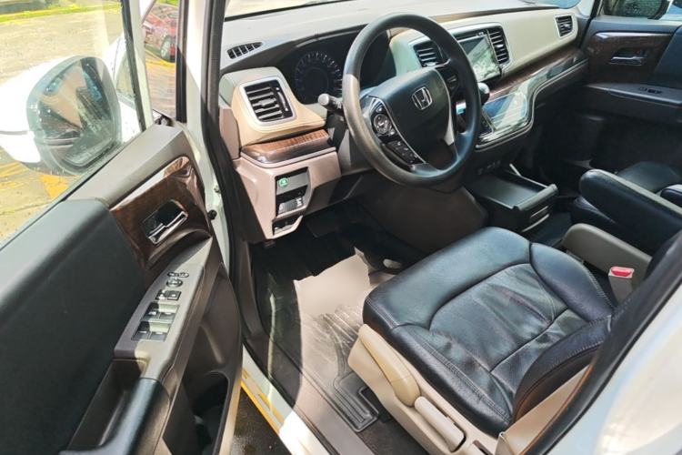 Used Honda Odyssey 2015 2.4L Comfort Edition Driver Seat