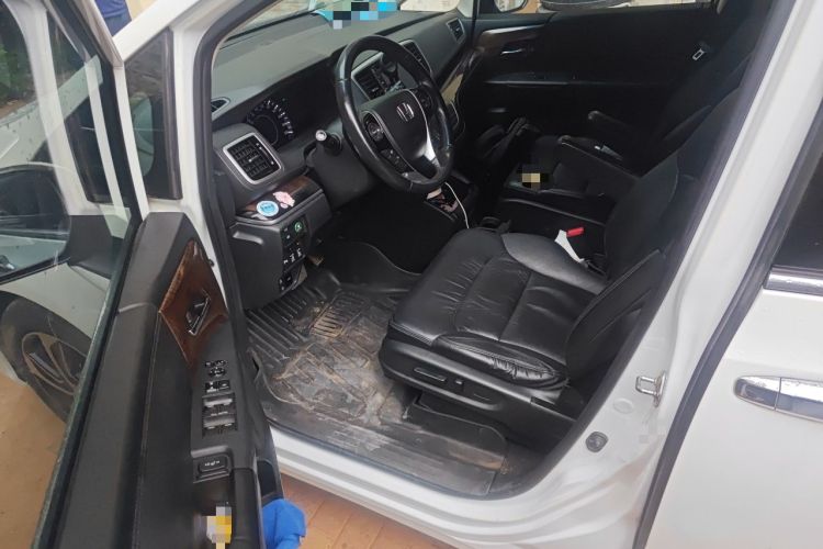 Used Honda Odyssey 2015 Revised Version 2.4L Supreme Edition Driver Seat