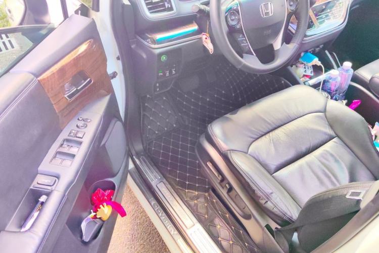 Used Honda Odyssey 2015 Updated Version 2.4L Smart Edition Driver Seat