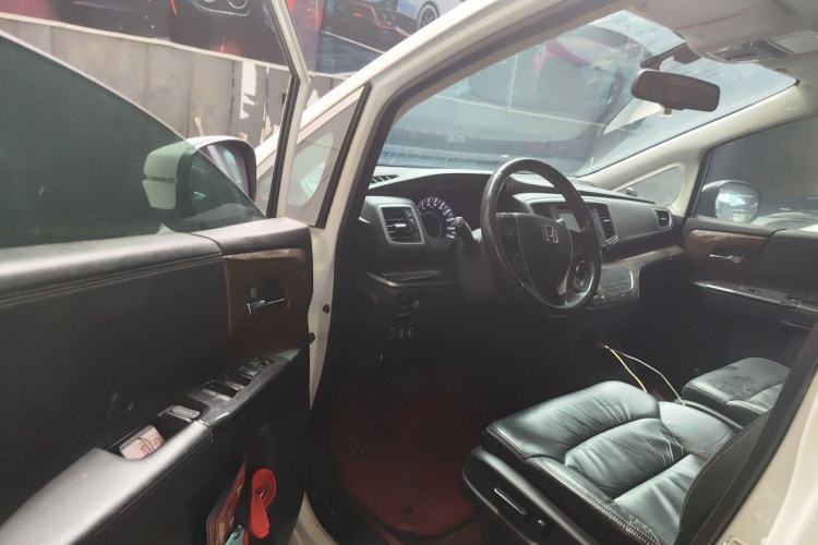 Used Honda Odyssey 2015 2.4L Supreme Edition Driver Seat