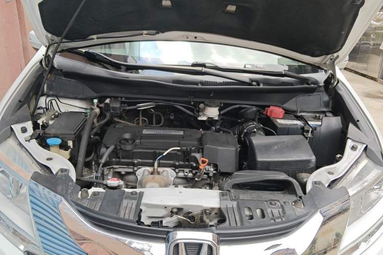 Used Honda Odyssey 2015 2.4L Luxury Edition Engine Bay