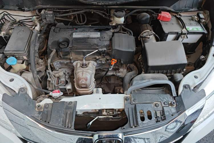 Used Honda Odyssey 2015 Updated Version 2.4L Smart Edition Engine Bay