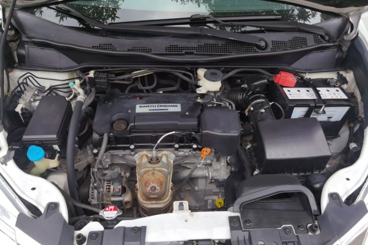 Used Honda Odyssey 2015 Updated Version 2.4L Smart Edition Engine Bay