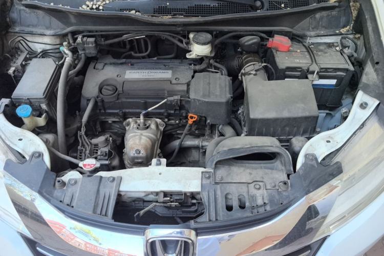 Used Honda Odyssey 2015 Revised Version 2.4L Supreme Edition Engine Bay