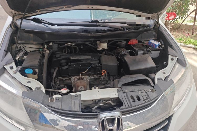 Used Honda Odyssey 2015 2.4L Smart Edition Engine Bay