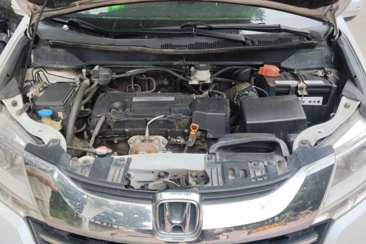 Used Honda Odyssey 2015 Revised 2.4L Luxury Edition Engine Bay