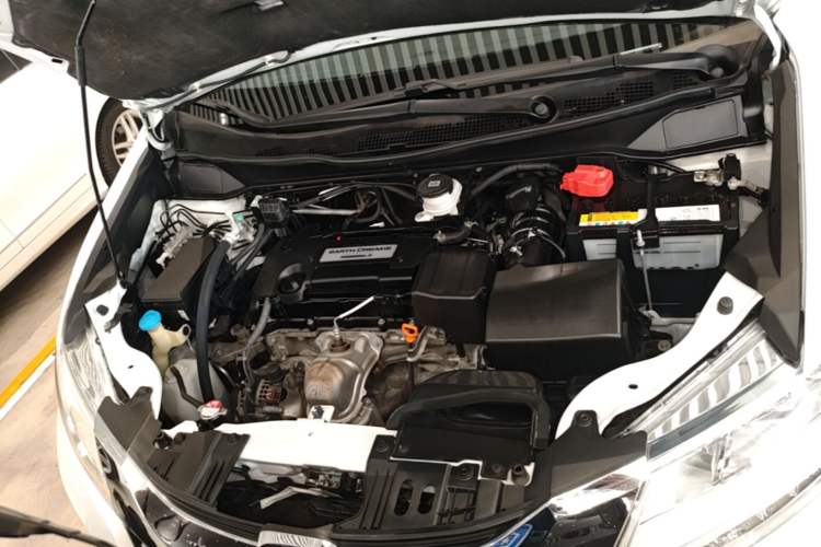 Used Honda Odyssey 2015 2.4L Smart Edition Engine Bay