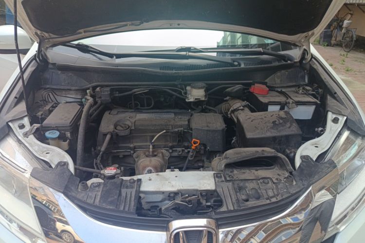Used Honda Odyssey 2015 Revised 2.4L Luxury Edition Engine Bay