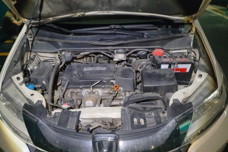 Used Honda Odyssey 2015 2.4L Luxury Edition Engine Bay