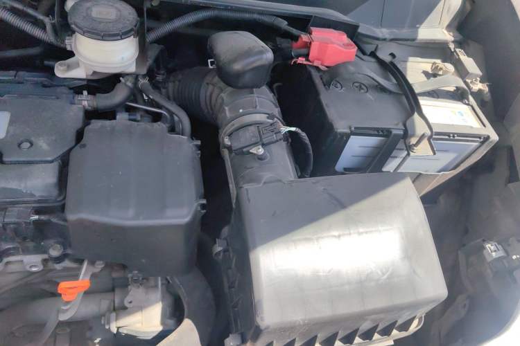 Used Honda Odyssey 2015 Revised Version 2.4L Supreme Edition Engine Bay Left