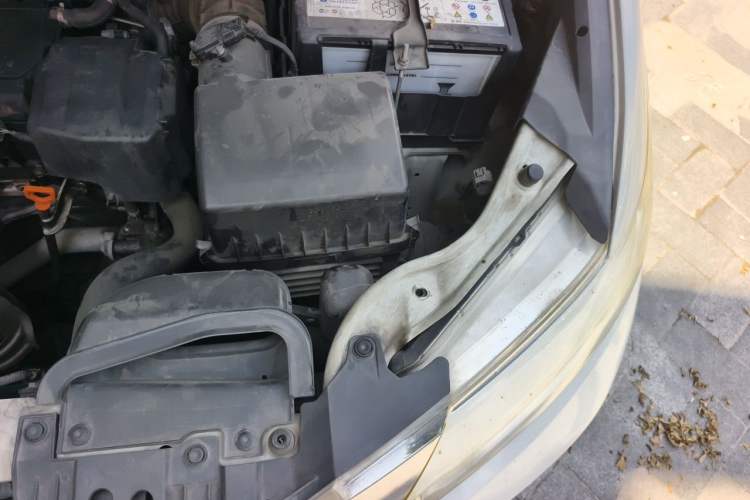 Used Honda Odyssey 2015 2.4L Luxury Edition Engine Bay Left