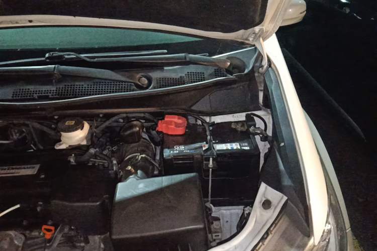 Used Honda Odyssey 2015 Updated Version 2.4L Smart Edition Engine Bay Left