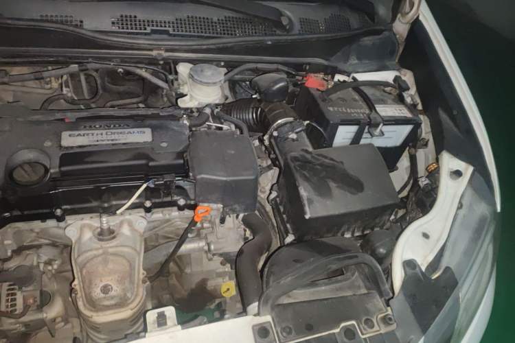 Used Honda Odyssey 2015 2.4L Luxury Edition Engine Bay Left