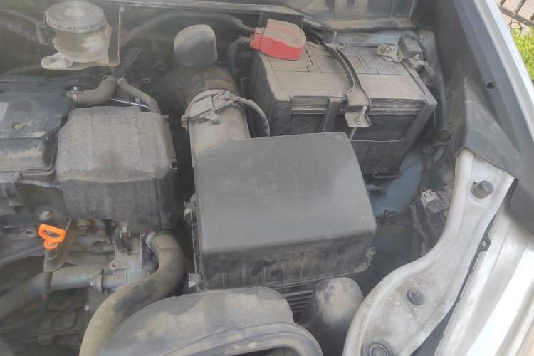 Used Honda Odyssey 2015 2.4L Smart Edition Engine Bay Left