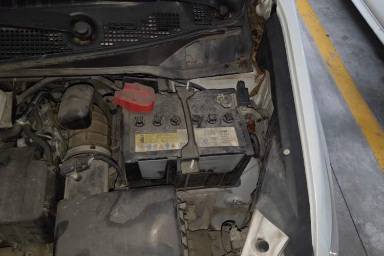 Used Honda Odyssey 2015 Updated Version 2.4L Smart Edition Engine Bay Left