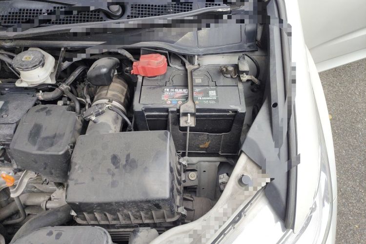 Used Honda Odyssey 2015 2.4L Smart Edition Engine Bay Left
