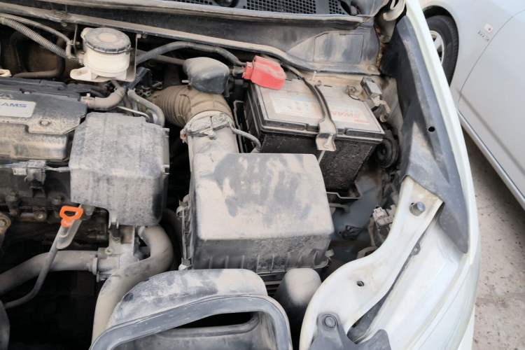 Used Honda Odyssey 2015 Revised Version 2.4L Supreme Edition Engine Bay Left