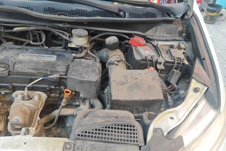 Used Honda Odyssey 2015 2.4L Luxury Edition Engine Bay Left