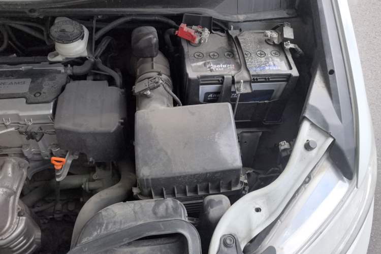 Used Honda Odyssey 2015 2.4L Prestige Edition Engine Bay Left