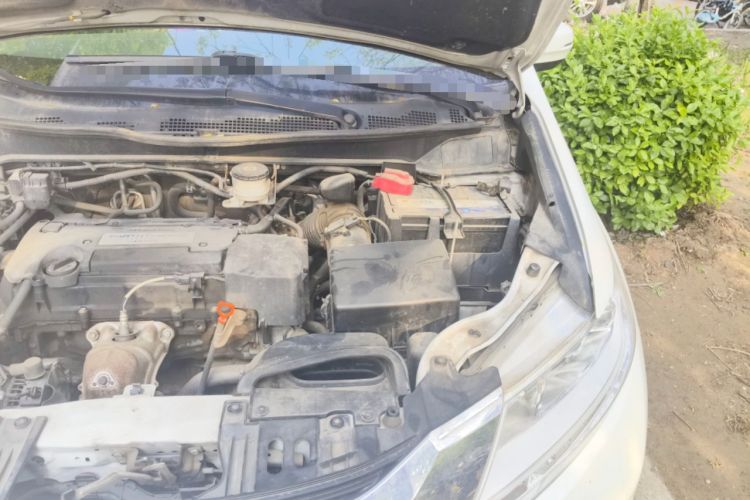 Used Honda Odyssey 2015 Updated Version 2.4L Smart Edition Engine Bay Left