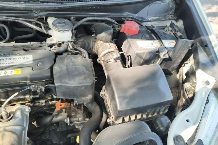 Used Honda Odyssey 2015 2.4L Smart Edition Engine Bay Left