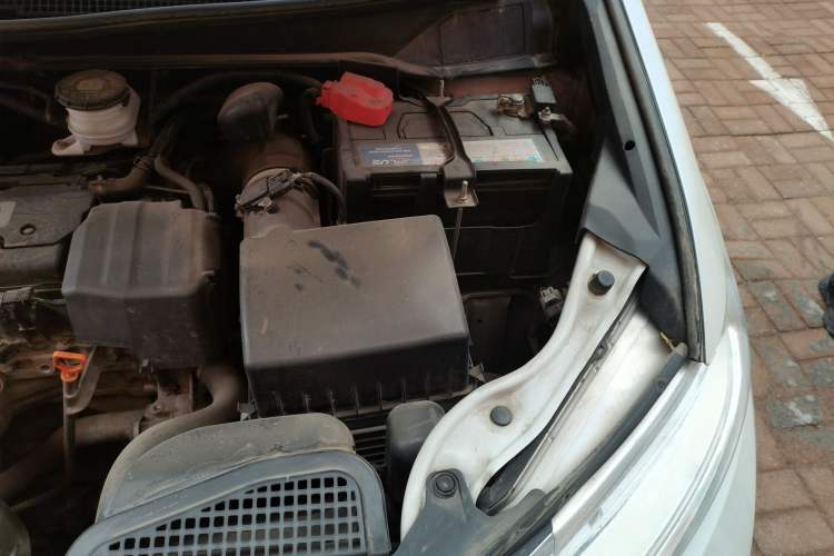 Used Honda Odyssey 2015 2.4L Supreme Edition Engine Bay Left