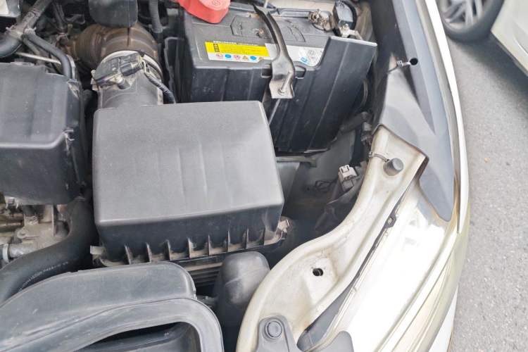 Used Honda Odyssey 2015 2.4L Comfort Edition Engine Bay Left