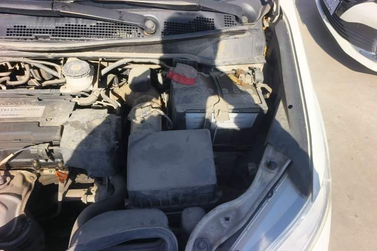 Used Honda Odyssey 2015 Revised Version 2.4L Supreme Edition Engine Bay Left