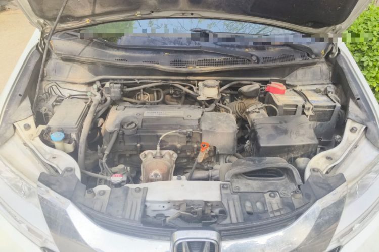 Used Honda Odyssey 2015 Updated Version 2.4L Smart Edition Engine Bay