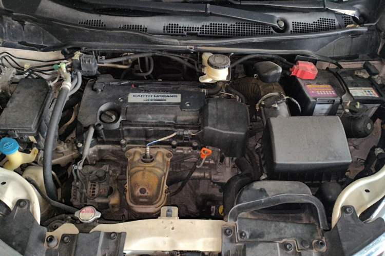 Used Honda Odyssey 2015 Updated Version 2.4L Smart Edition Engine Bay