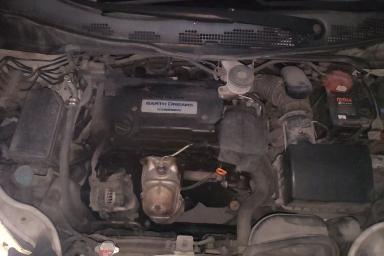 Used Honda Odyssey 2015 2.4L Supreme Edition Engine Bay