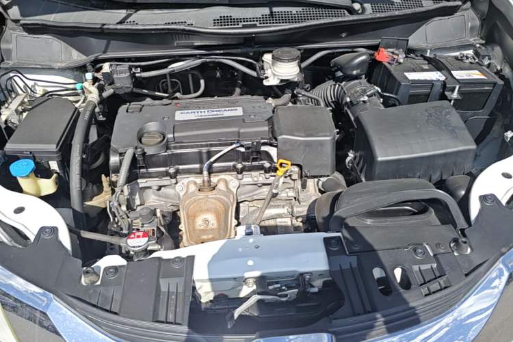 Used Honda Odyssey 2015 Updated Version 2.4L Smart Edition Engine Bay