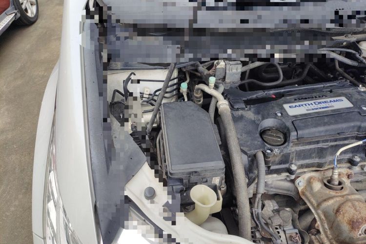 Used Honda Odyssey 2015 Revised 2.4L Luxury Edition Engine Bay Right