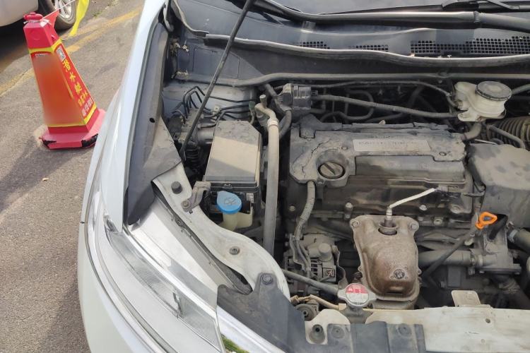 Used Honda Odyssey 2015 2.4L Smart Edition Engine Bay Right